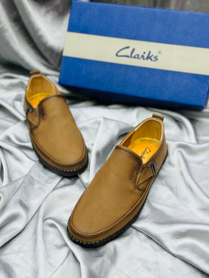 Clarks - Medicate - D8 - Brown