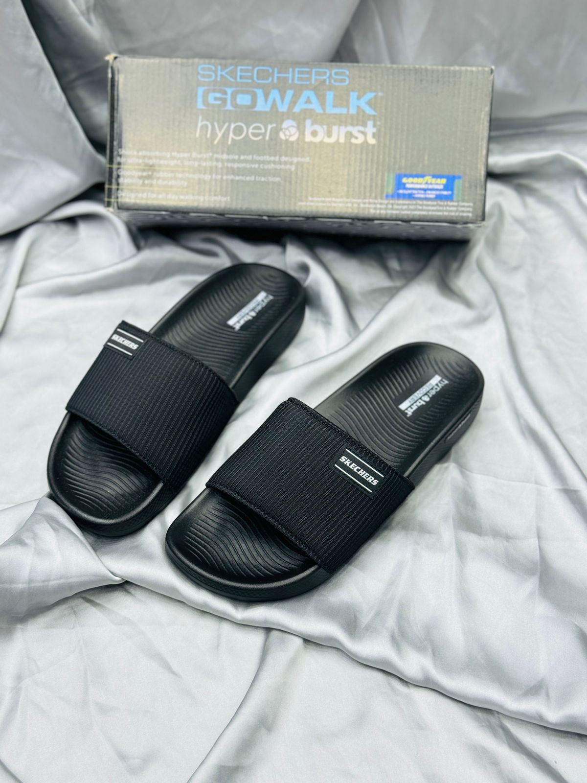 Skechers - Hyper Burst Slides - D2 -  All Black