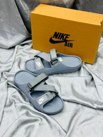 NKE - Slides - D2 - Grey