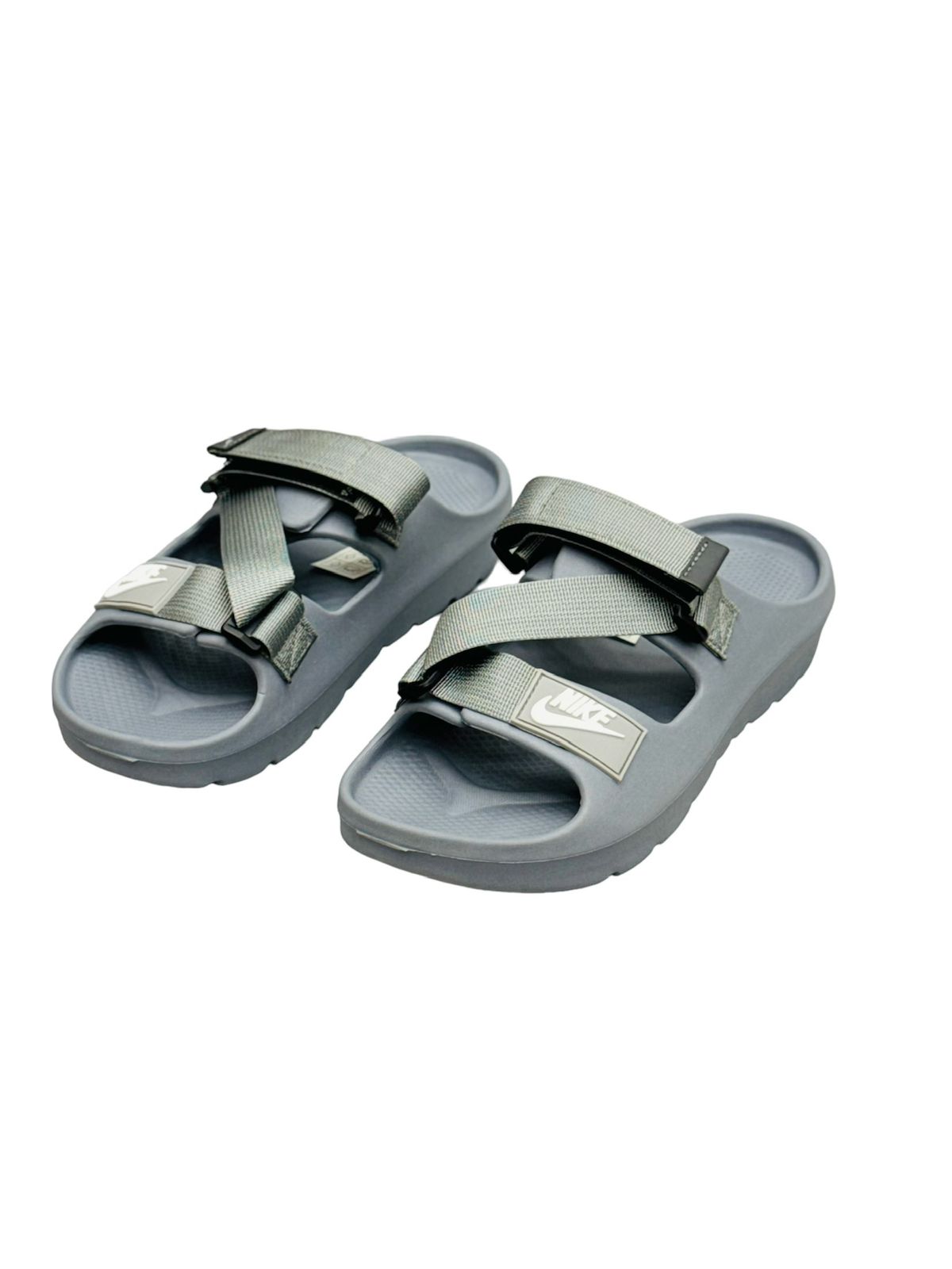 NKE - Slides - D2 - Grey