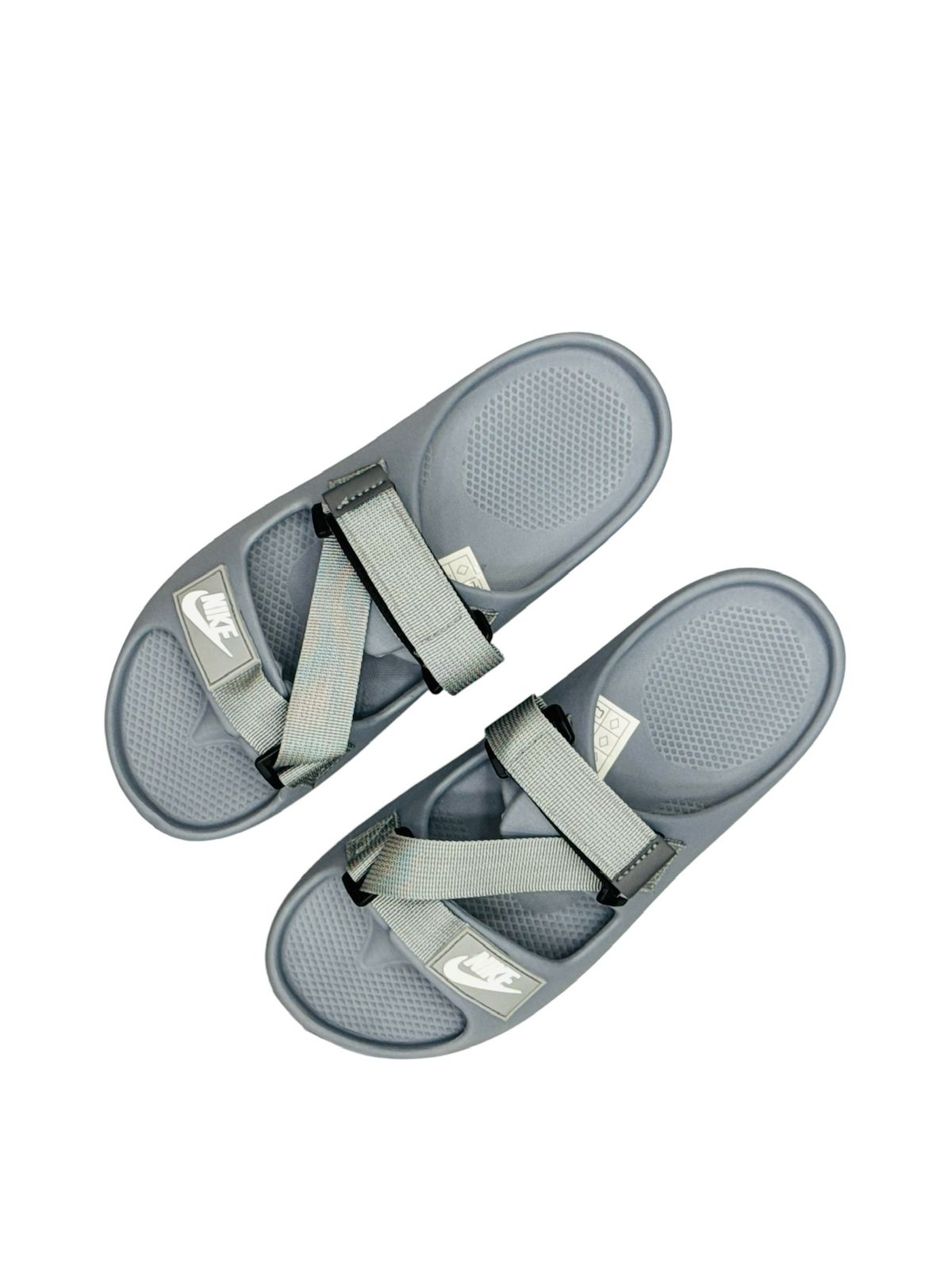 NKE - Slides - D2 - Grey