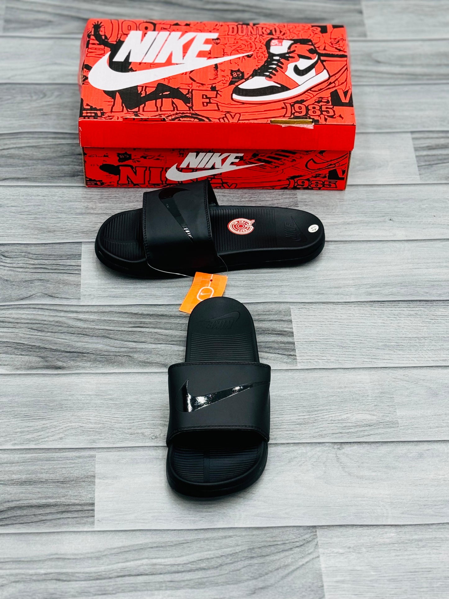 NKE - D1 - Slides - All Black