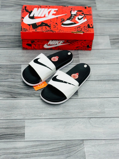 NKE - D1 - Slides - White Black