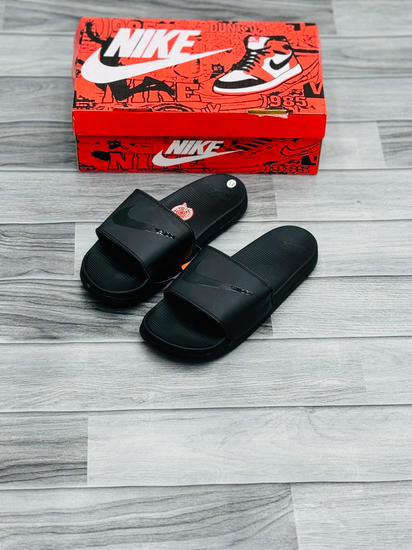 NKE - D1 - Slides - All Black