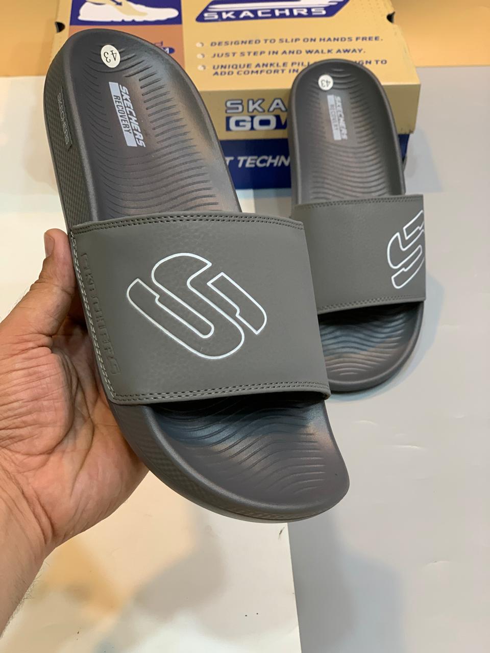 Skechers - Slides - D1 - Grey