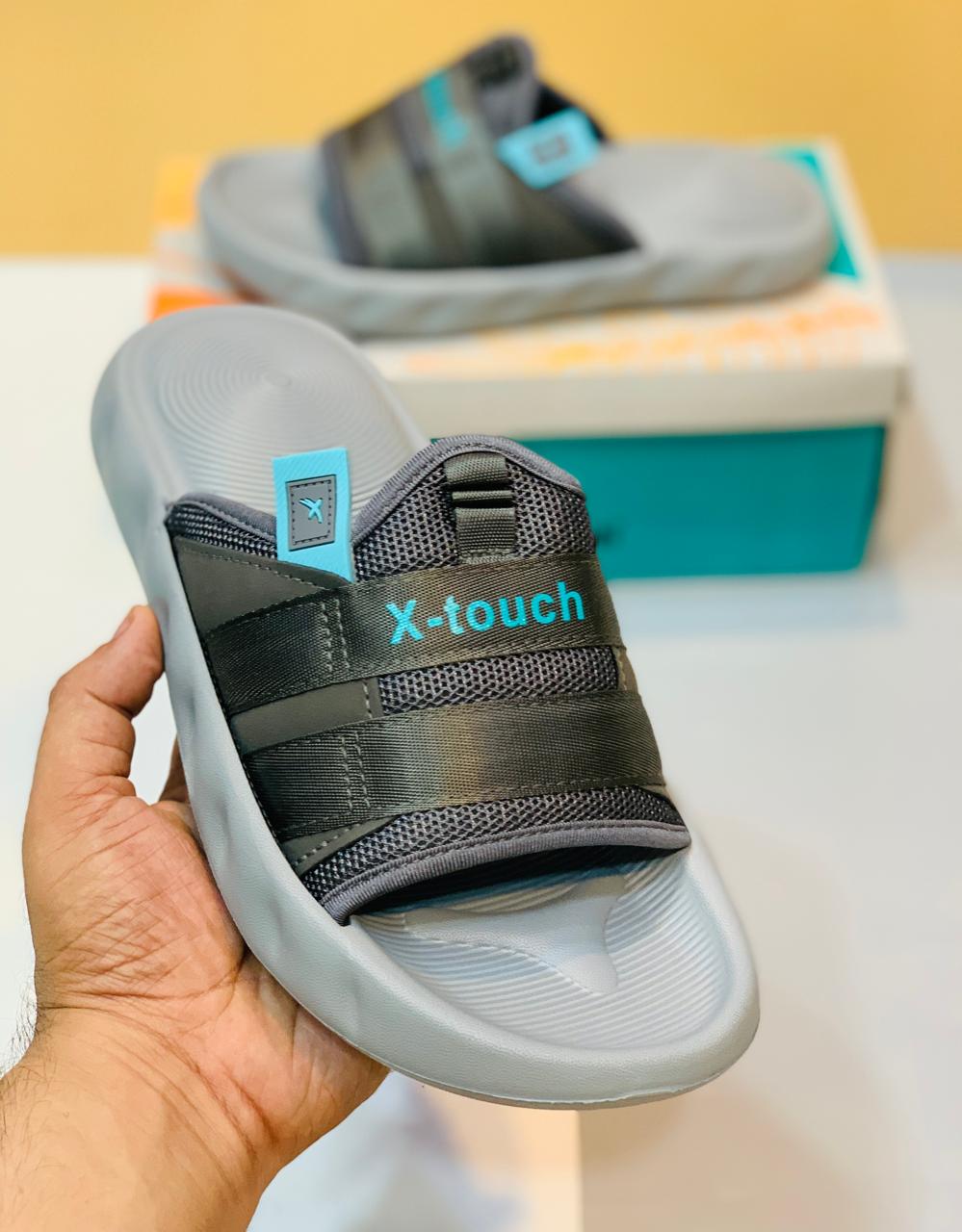 X-Touch - Slides - D4 - Gray