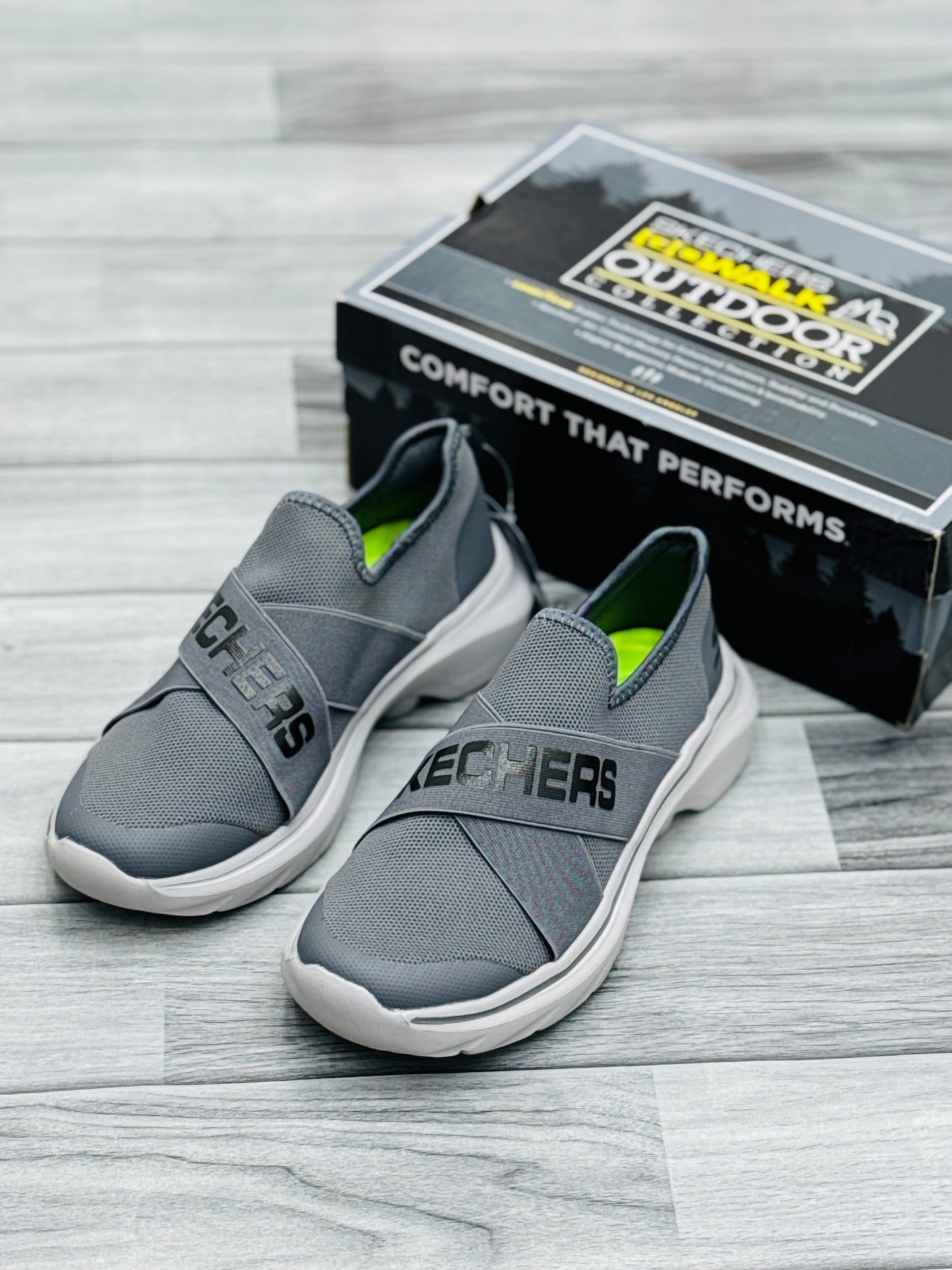 Skecher - Mid Form - Gray