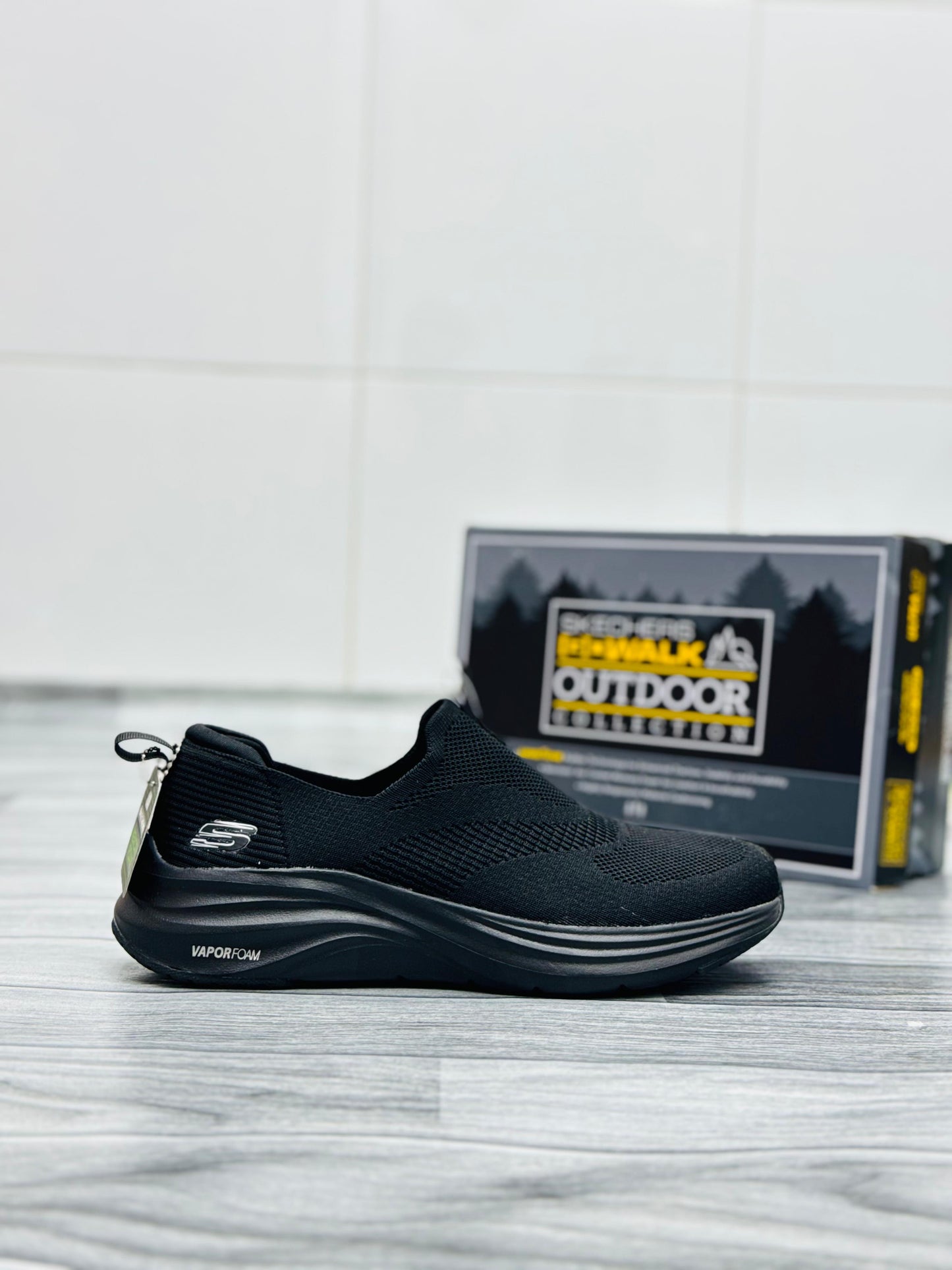 Skecher - Vapor Form - D2 - All Black