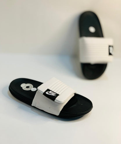 NKE - Slides - D3 2.0 - White Black