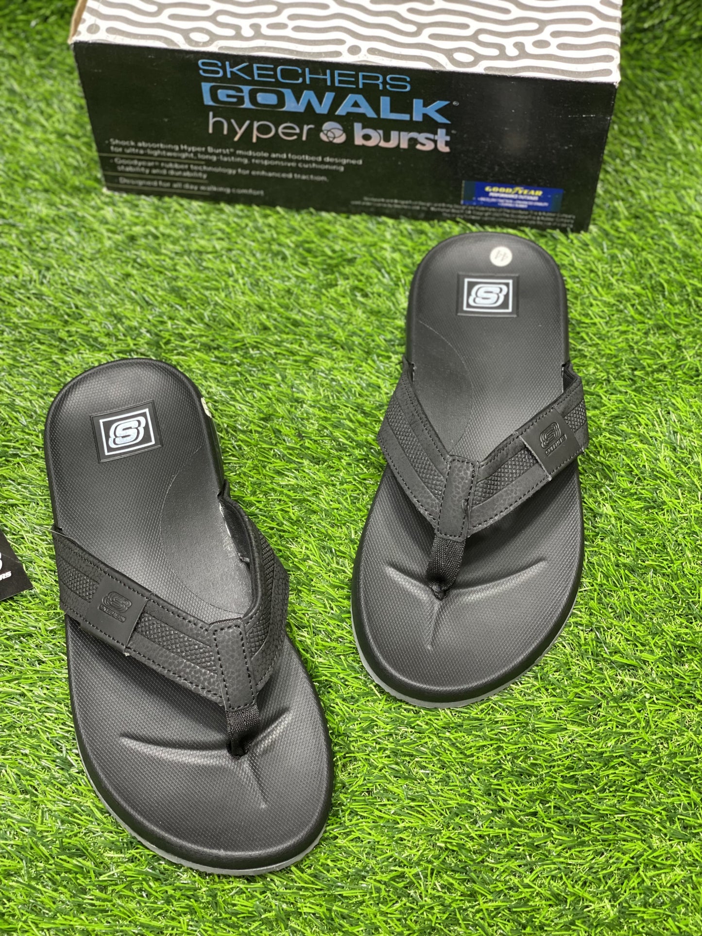 Skechers - CrossFlex Slides - D3 - All Black