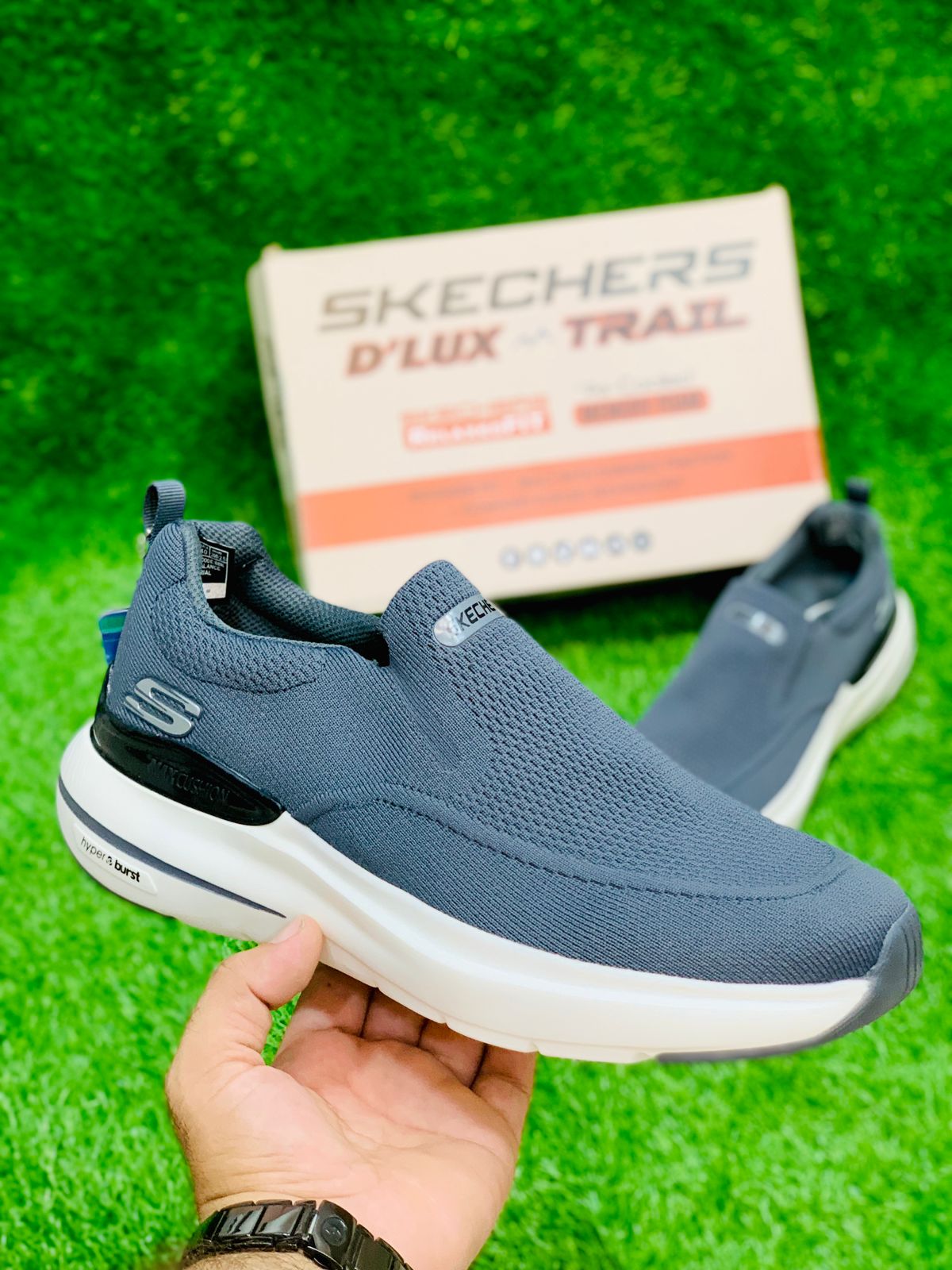 Skechers - Max Cushion - Gray