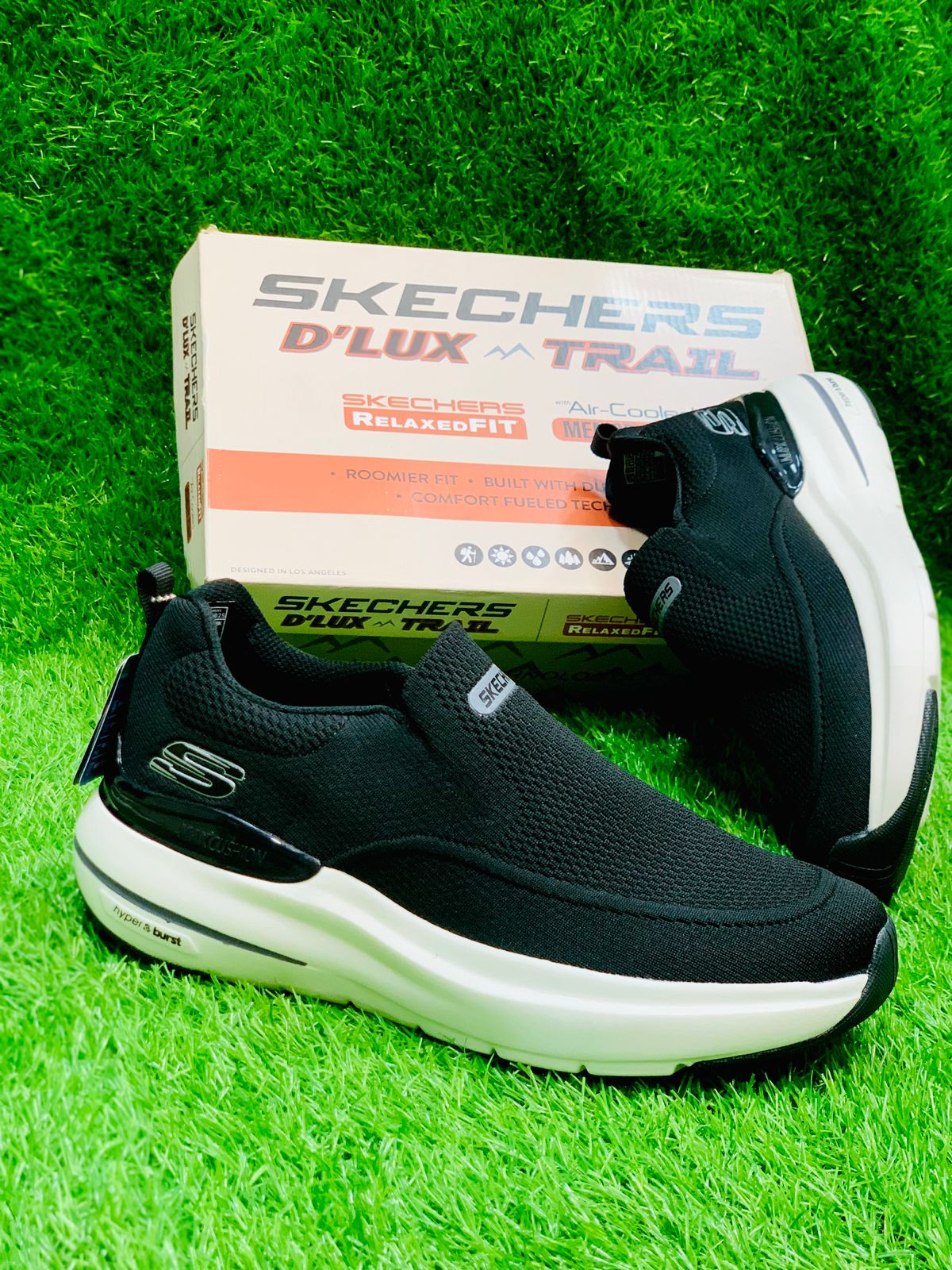 Skechers - Max Cushion - Black