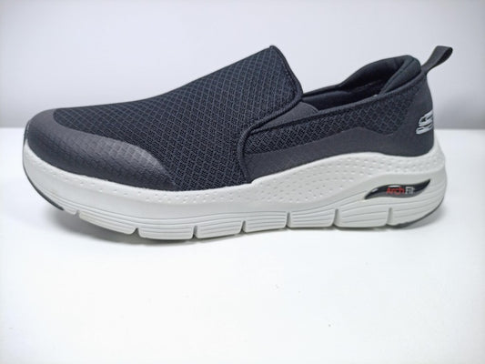 Skecher - Arch Fit Banlin Slip-on - Black White