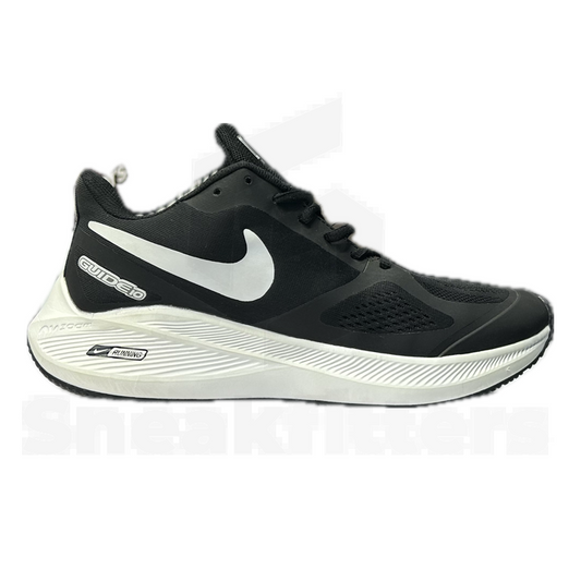 NKE - Zoom Structure - K10 - Black White