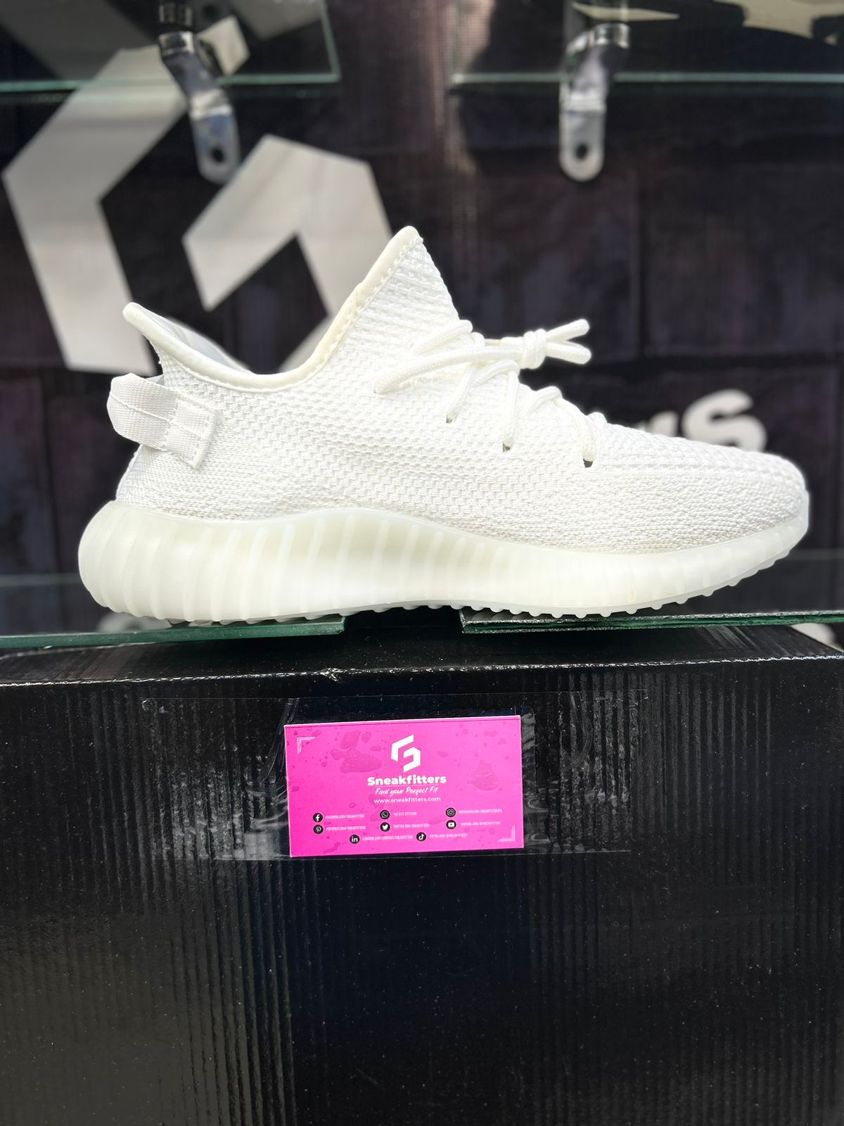 AD - Yeezy365 - White