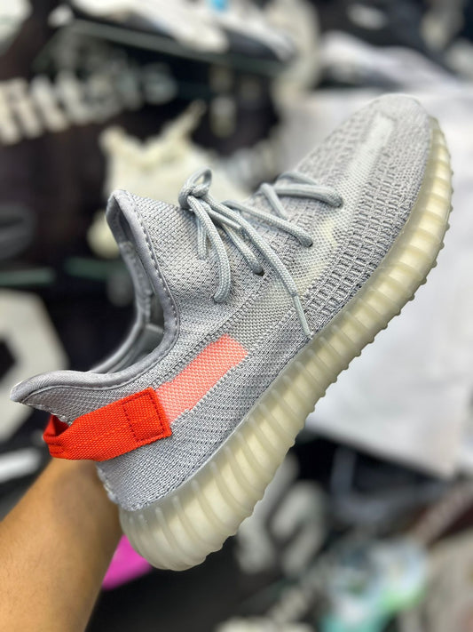 AD - Yeezy365 - Gray