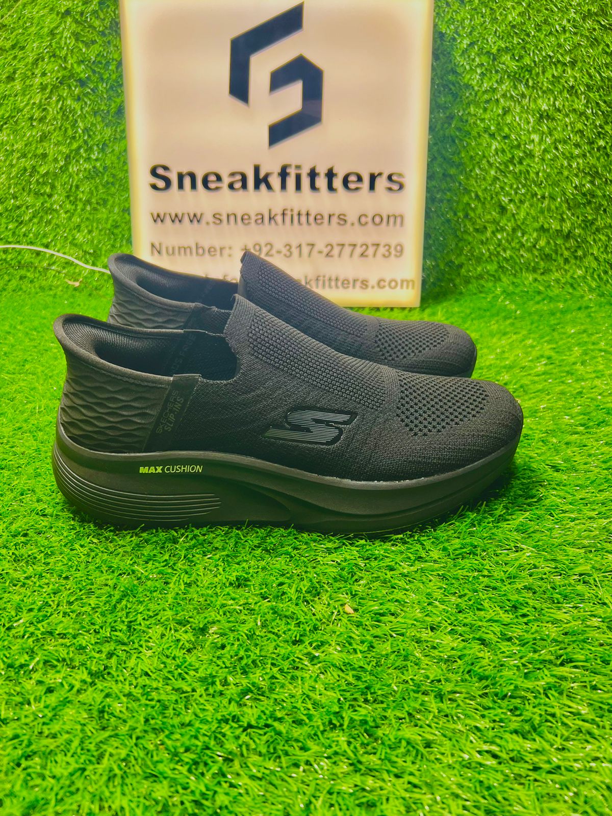 Skechers - Slip in - MaxC - All Black