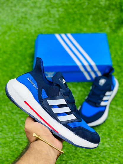 Adid - Ultraboost Sneakers - Blue