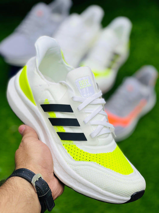 Adid - Ultraboost Sneakers - White Yellow