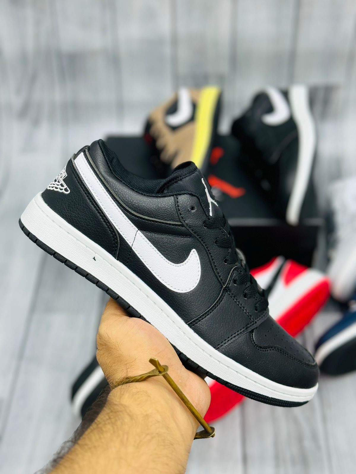 AR JDN 1 Low - Black White