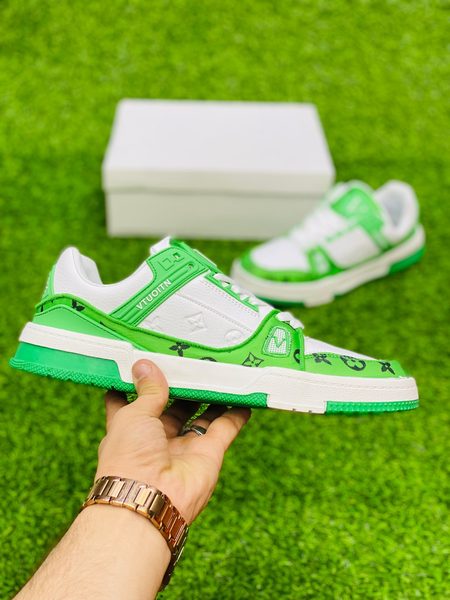 Fashion - Lv Trainer Velcro Strap - Green White