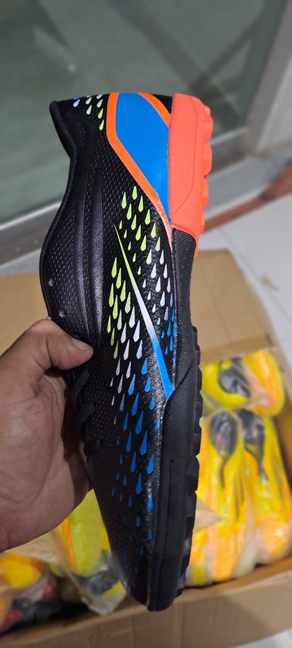 Adid - Football Boots - Black Orange