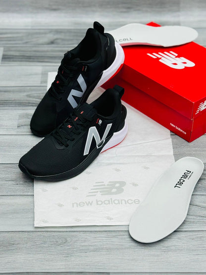 New Balance - FuelCell RC Elite - Black White