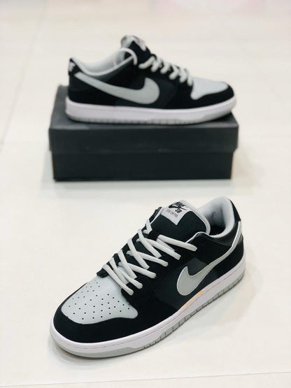 NKE Dunk - Low - Black Grey 2.0