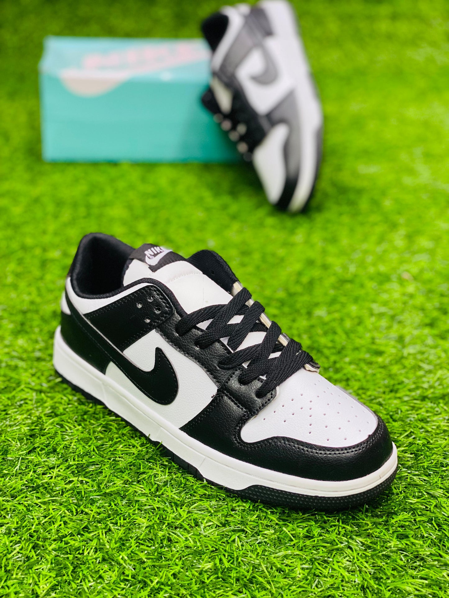 NKE Dunk - Low  -Panda