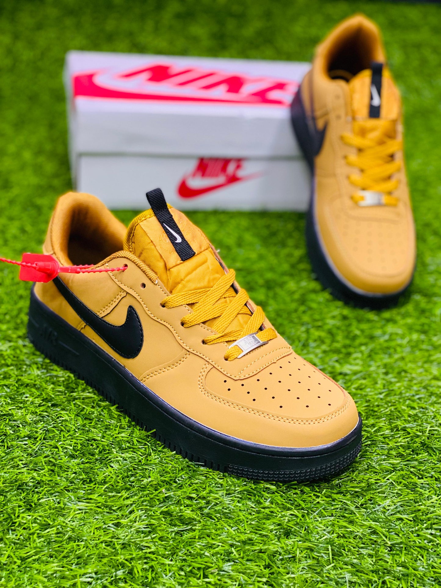 NKE  Airforce1 - Suede - Wheat Black