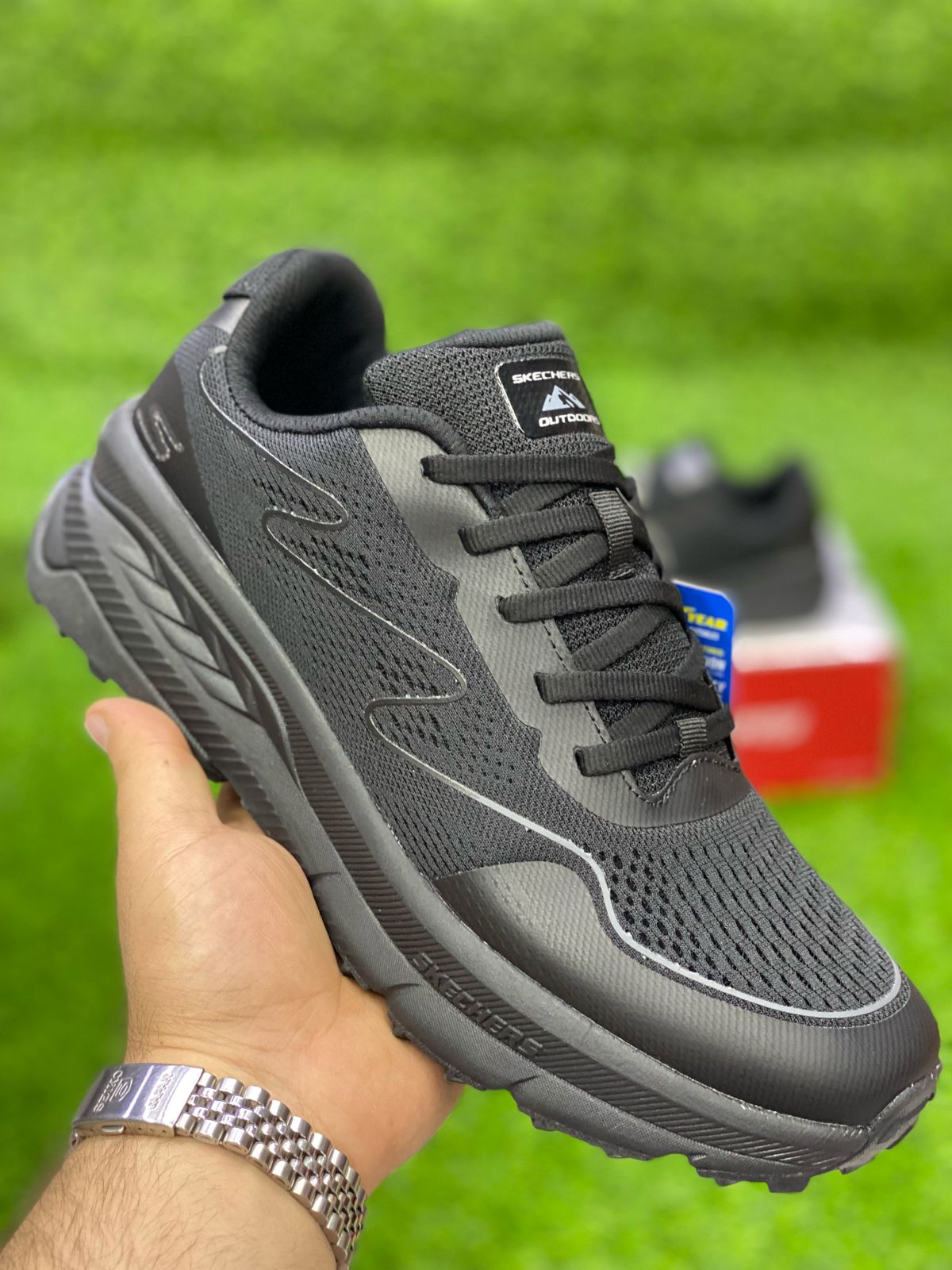 Skechers - Hyper Burst Out Door - All Black