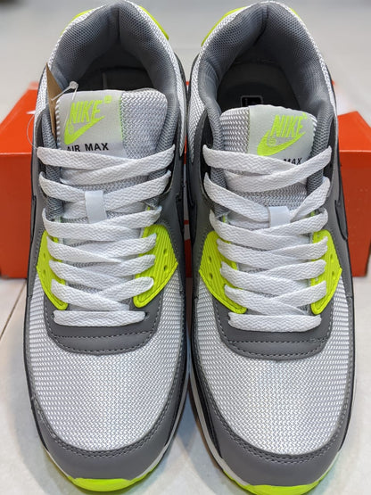 NKE Air Max 90 - White Green