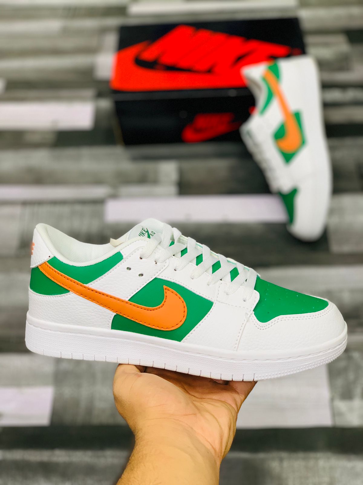 NKE Airforce 1 - White With Green Orange