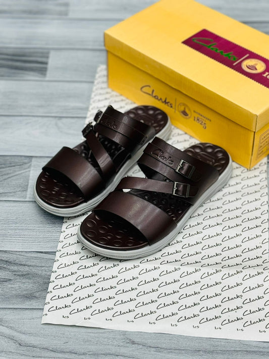 Clarks - Slippers D3 - Brown