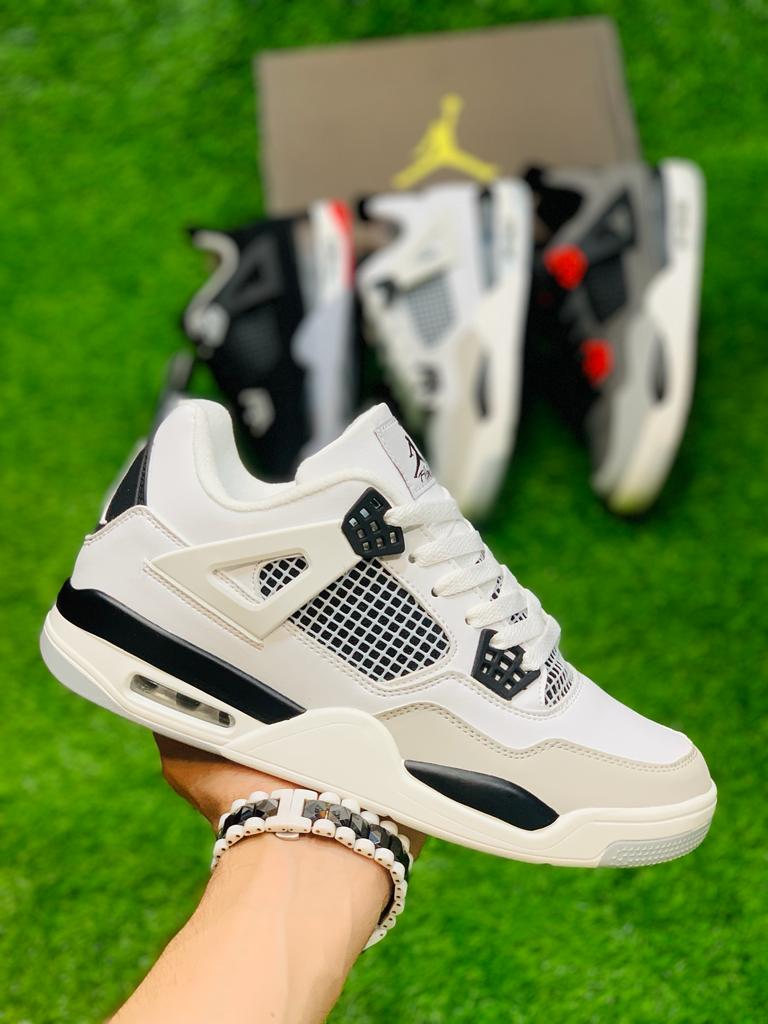 AR JDN 4 - Retro - White Black 2.0