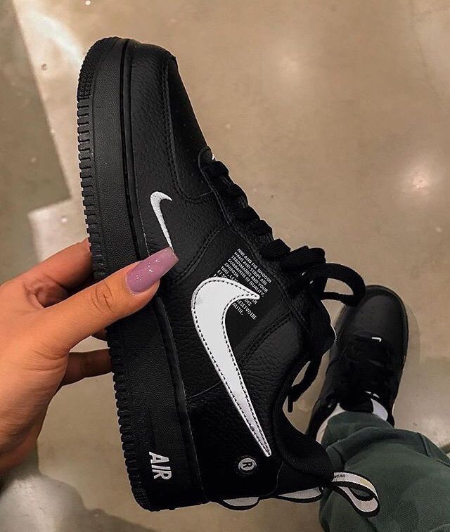 NKE Airforce 1 - Utility Black (Master)