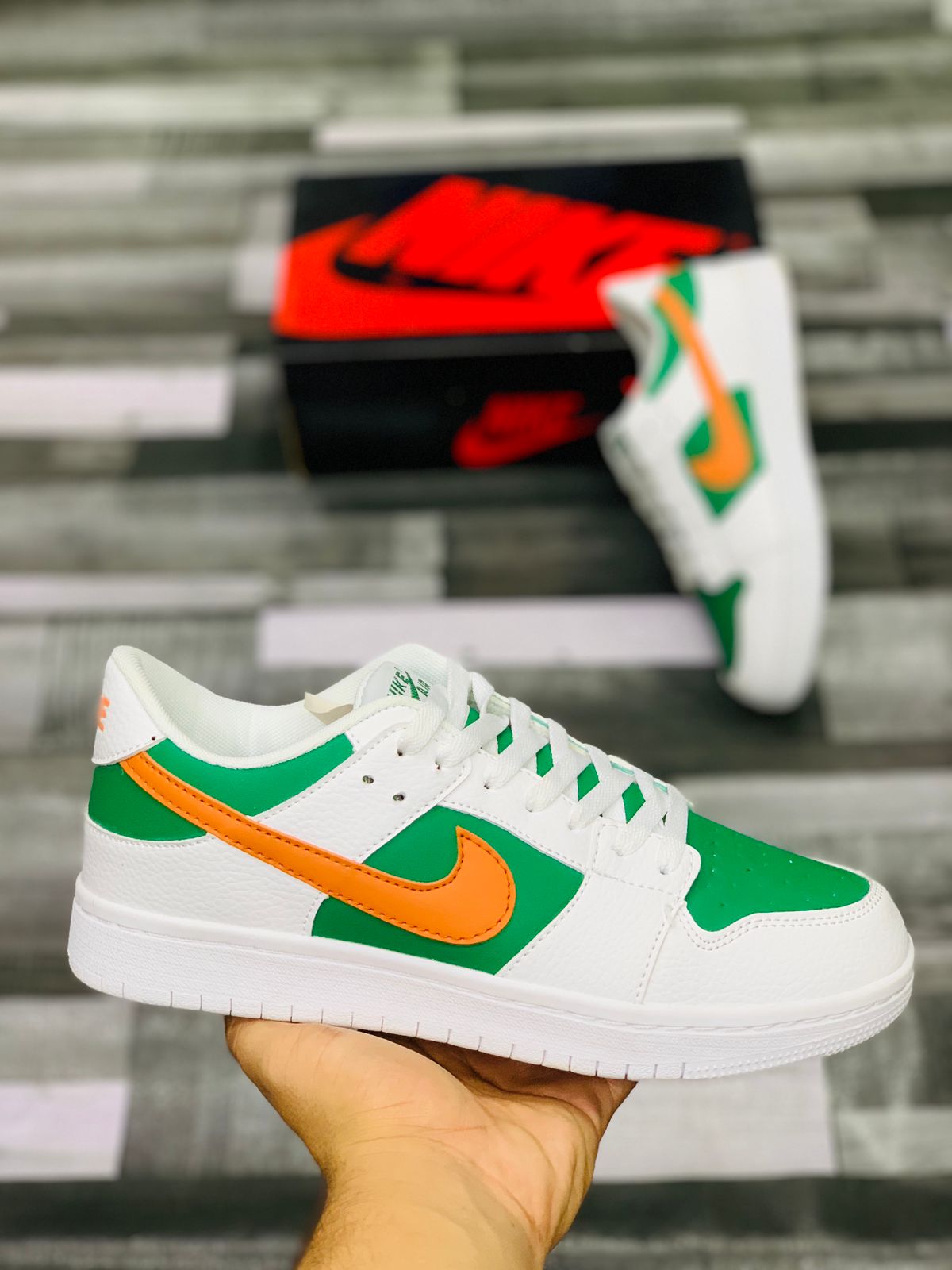 NKE Airforce 1 - White With Green Orange