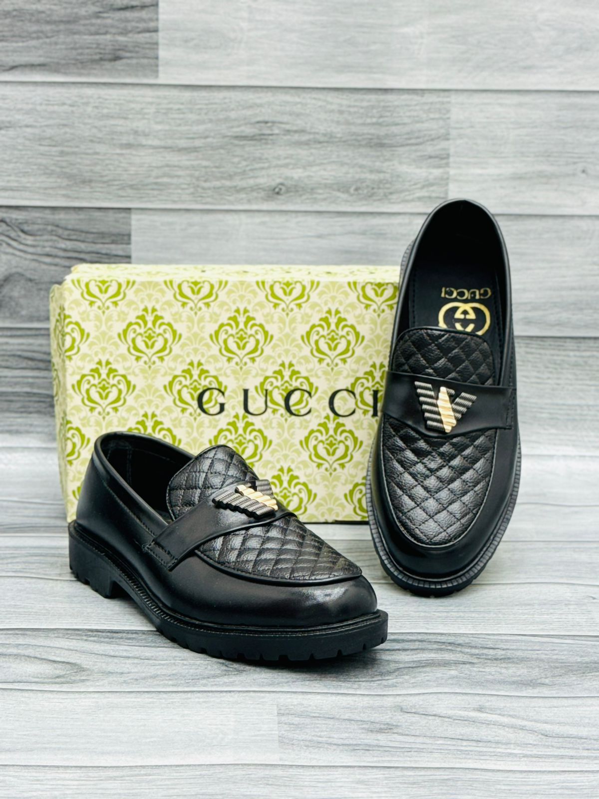 Guccci - Formal D12 - Black