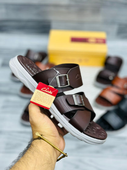 Clarks - Slippers D2 - Brown