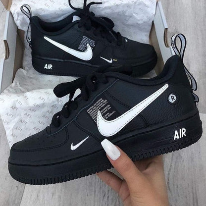 NKE Airforce 1 - Utility Black (Master)