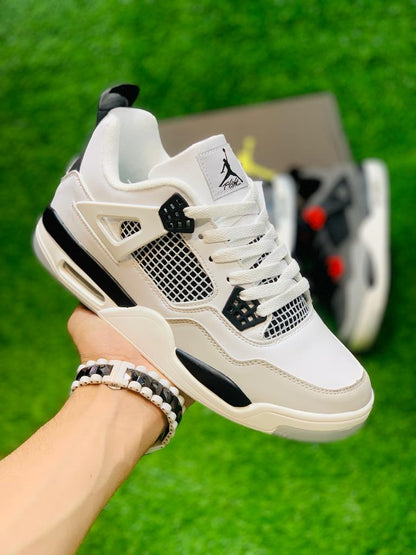 AR JDN 4 - Retro - White Black 2.0