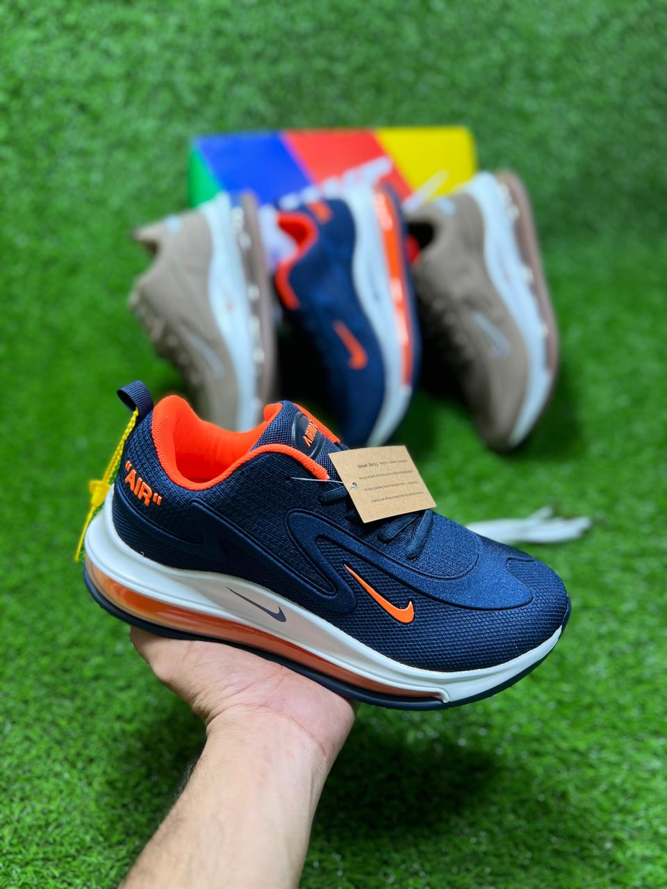 NKE Air Max 720 - Blue Orange