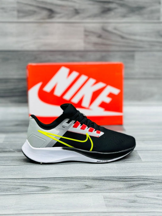 NKE Zoom - Pegasus 38 - V2 - Black Grey