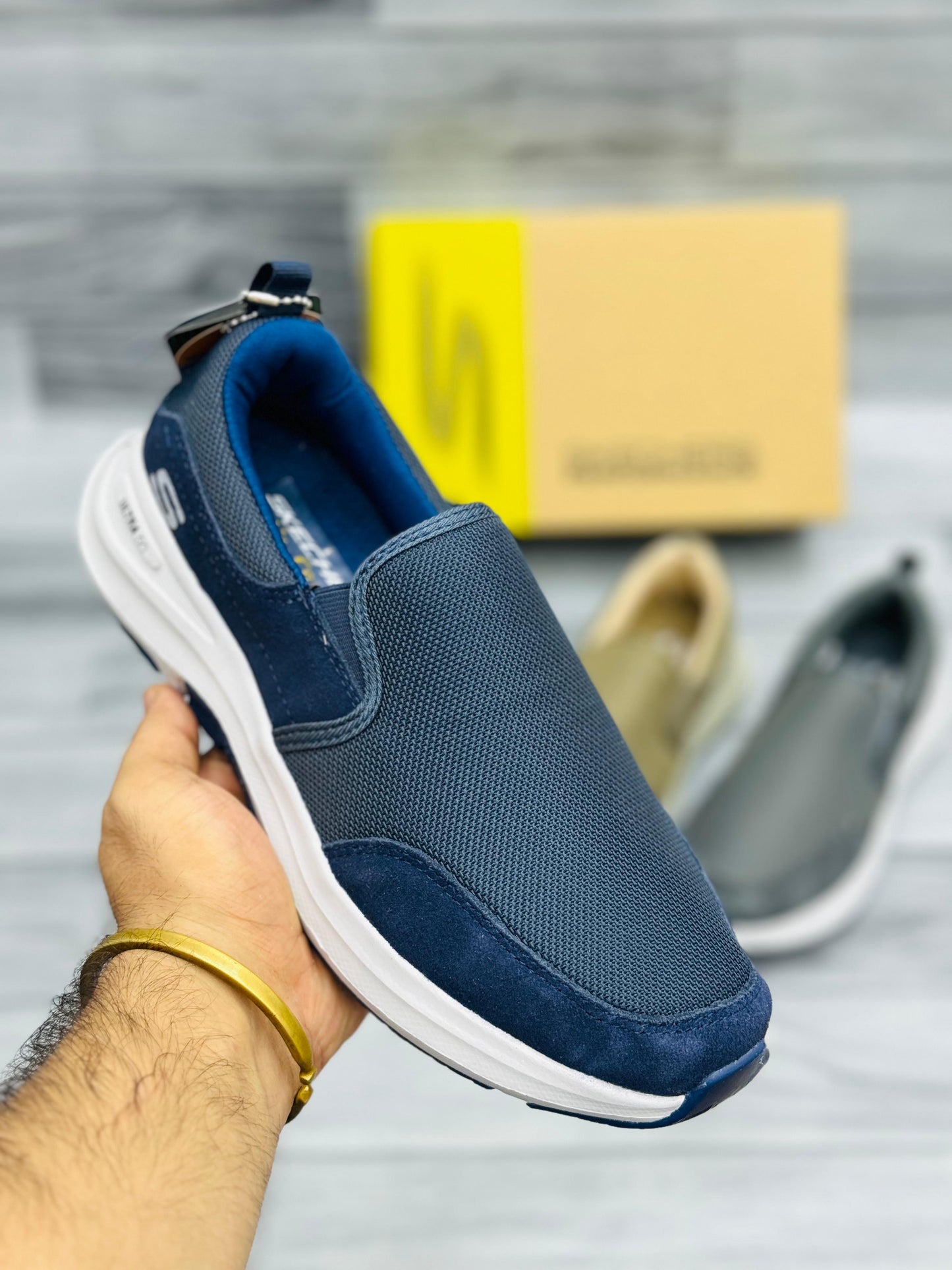 Skecher - Ultra Go - Navy