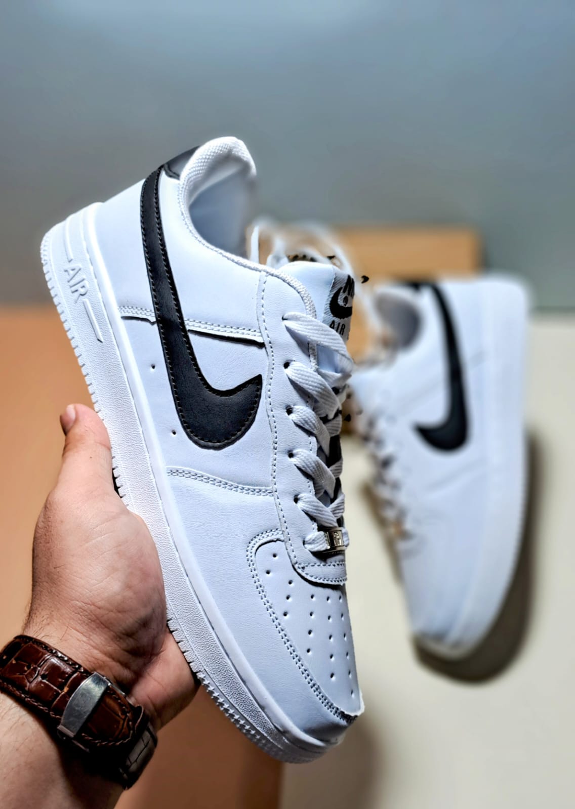 NKE Airforce 1 - White With Black