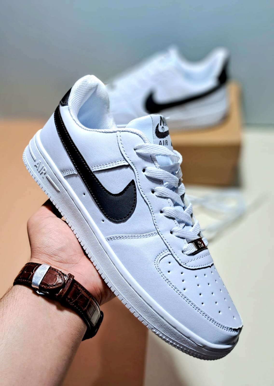 NKE Airforce 1 - White With Black