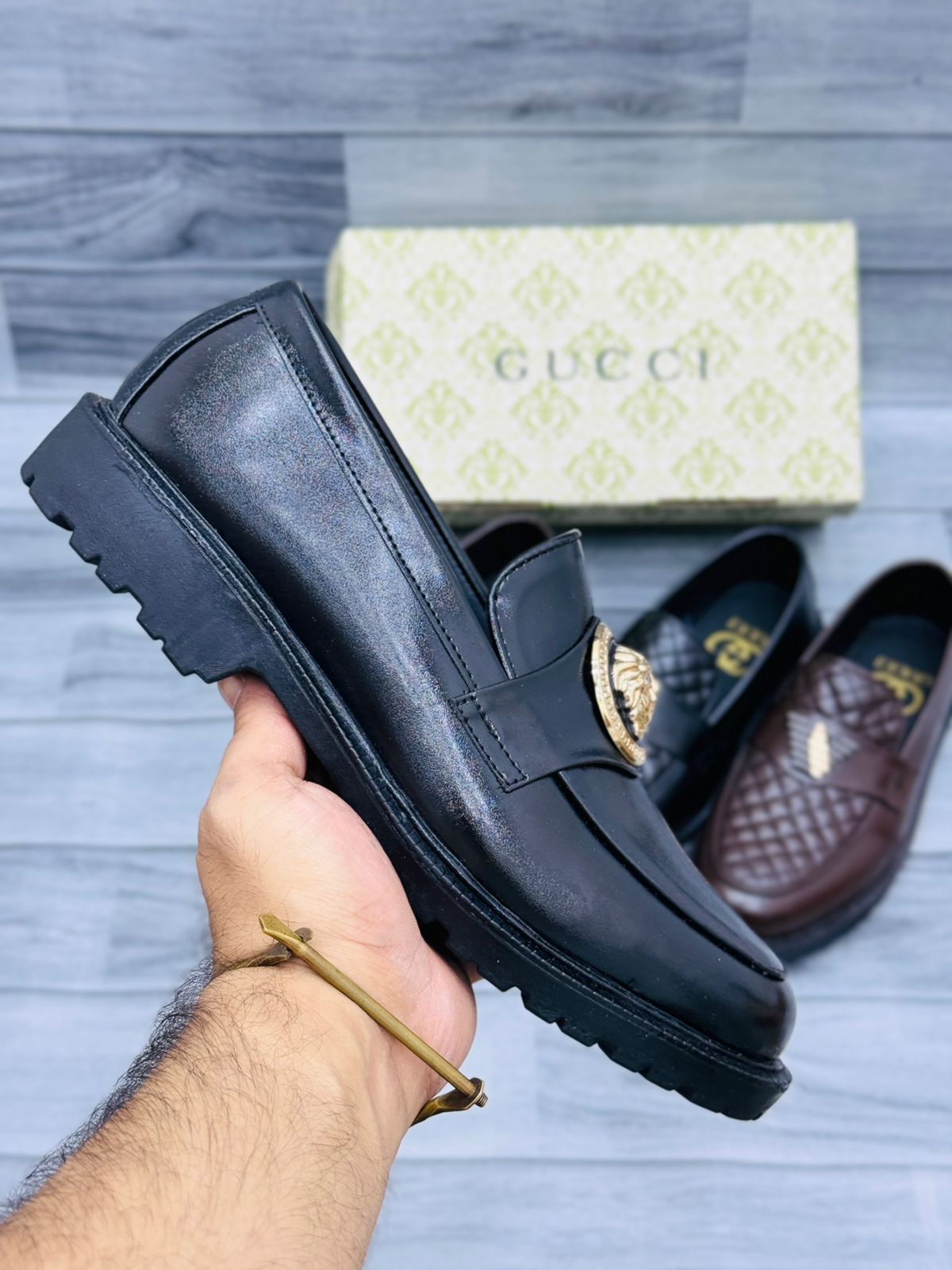 Guccci - Formal D11 - Plain Black