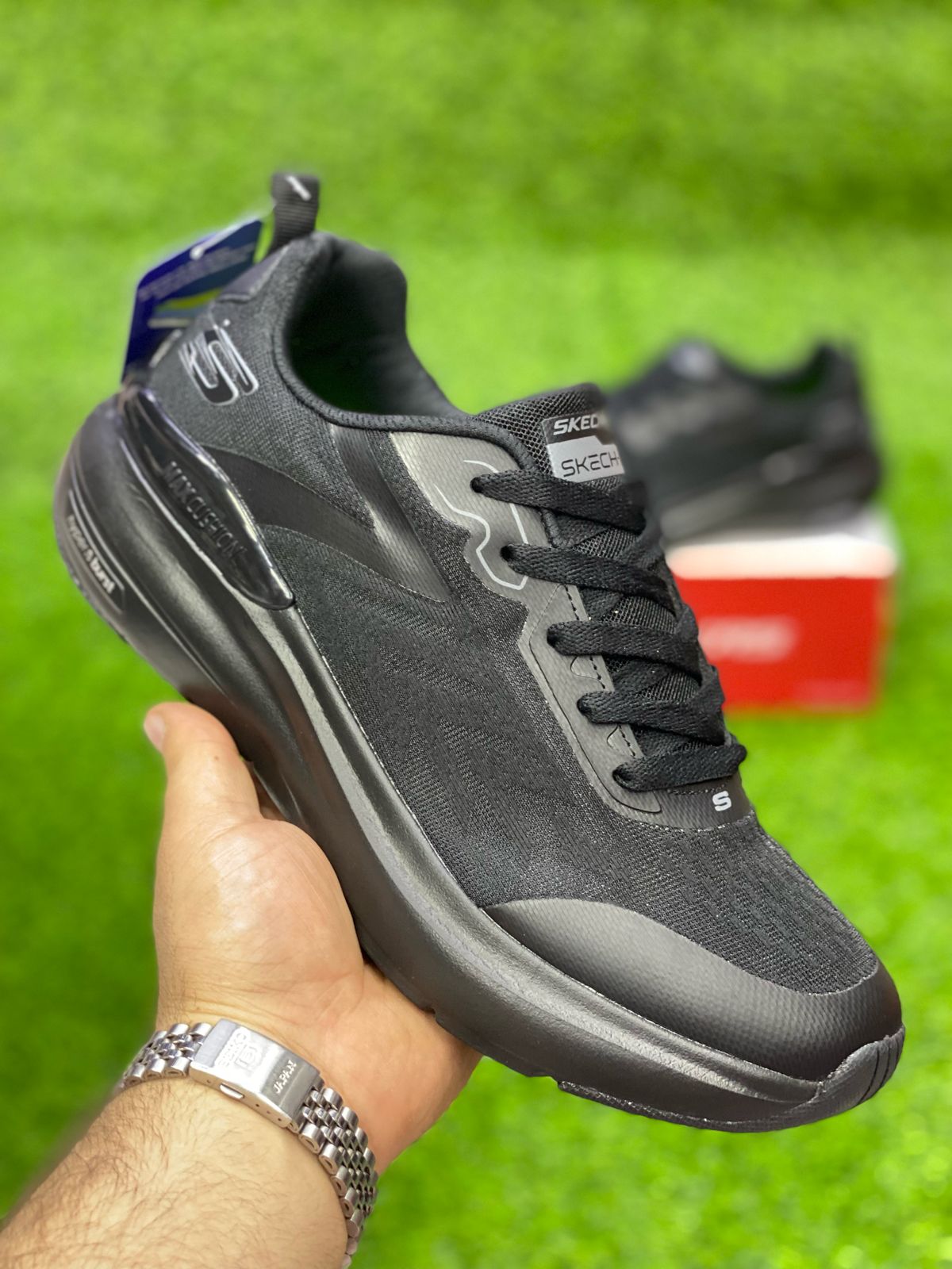 Skechers - Hyper Burst Max Cushion - All Black