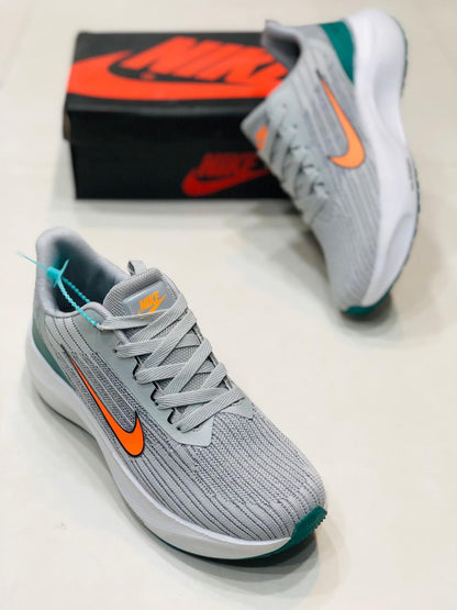 NKE Zoom - Wave Runner - Grey Orange