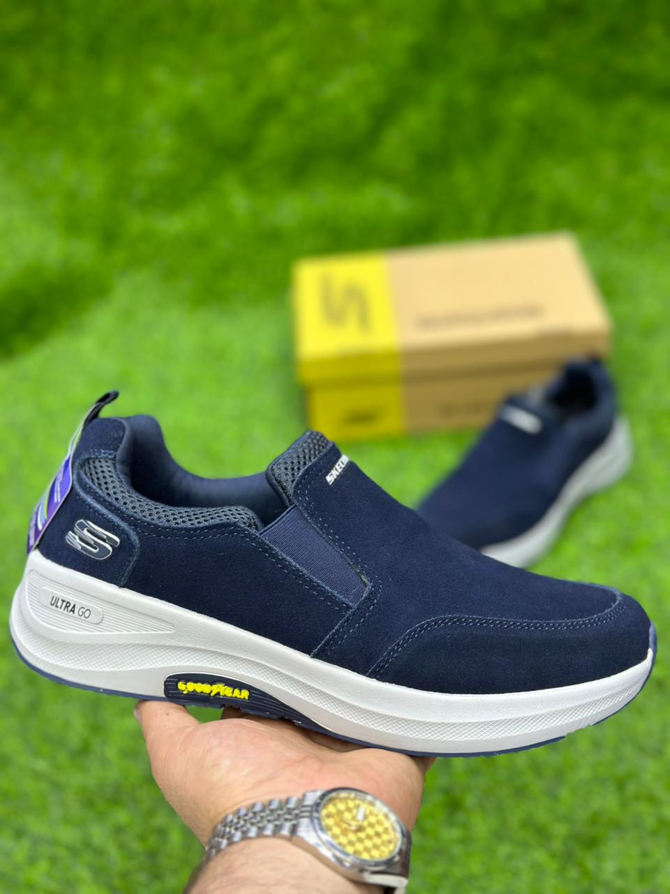 Skecher - Ultra Go Goodyear With Leather - Navy